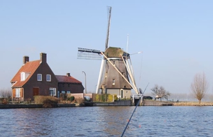 Mit Windmühlen wird in Hollands Poldergebiet Wasser abgepumpt und kein Korn gemahlen.